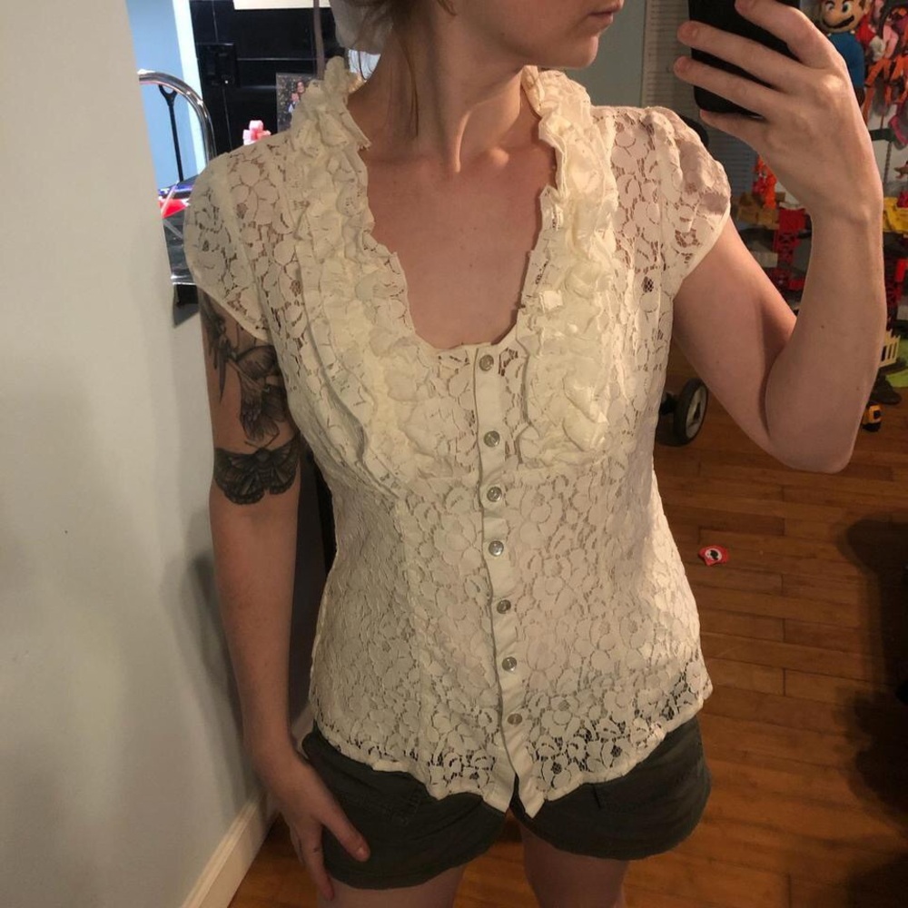 Heart soul y2k Cream lace button up vest